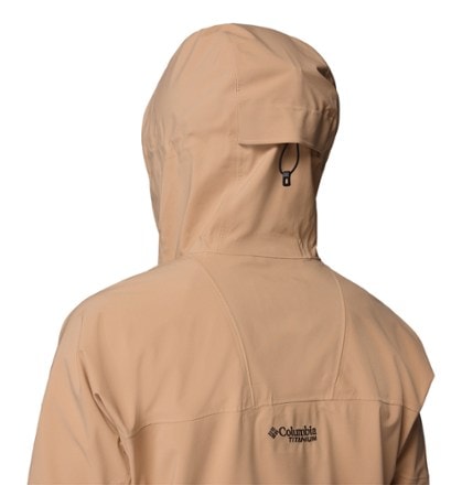Columbia Platinum Peak II 3L Shell Jacket - Men's 6