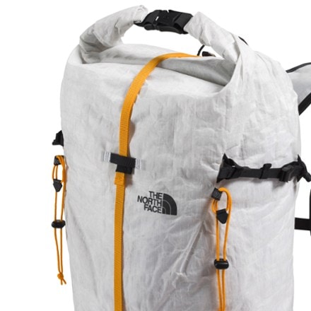 The North Face Summit AMK 25 Pack 5