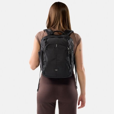 Matador 18 L Personal Item Travel Pack 4