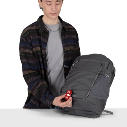 Osprey Axis Earth Pack 24 6