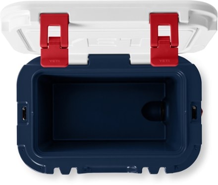 YETI Roadie 15 Cooler 5