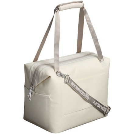 Stanley The All Day Julienne Max Cooler - 30 Cans/20 Qts. 1