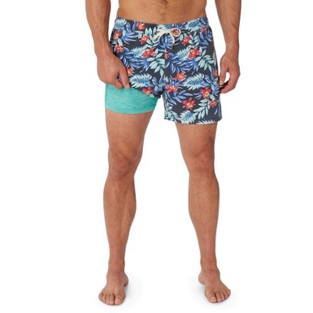 Fair Harbor Bungalow 5" Swim Trunks - Men's 3