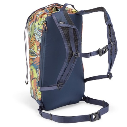 REI Co-op Flash 18 Print Pack 4