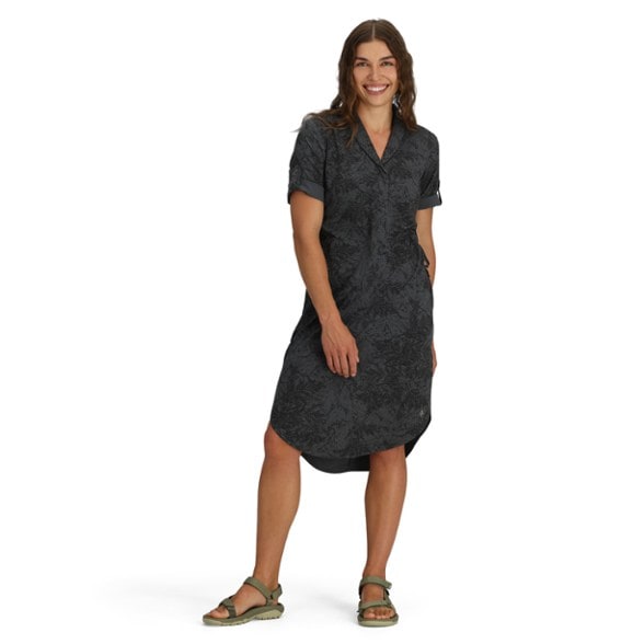 On Body Image of color Asphalt Fern Print