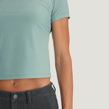 Free Fly Elevate Lightweight Fitted T-Shirt - Women's 5