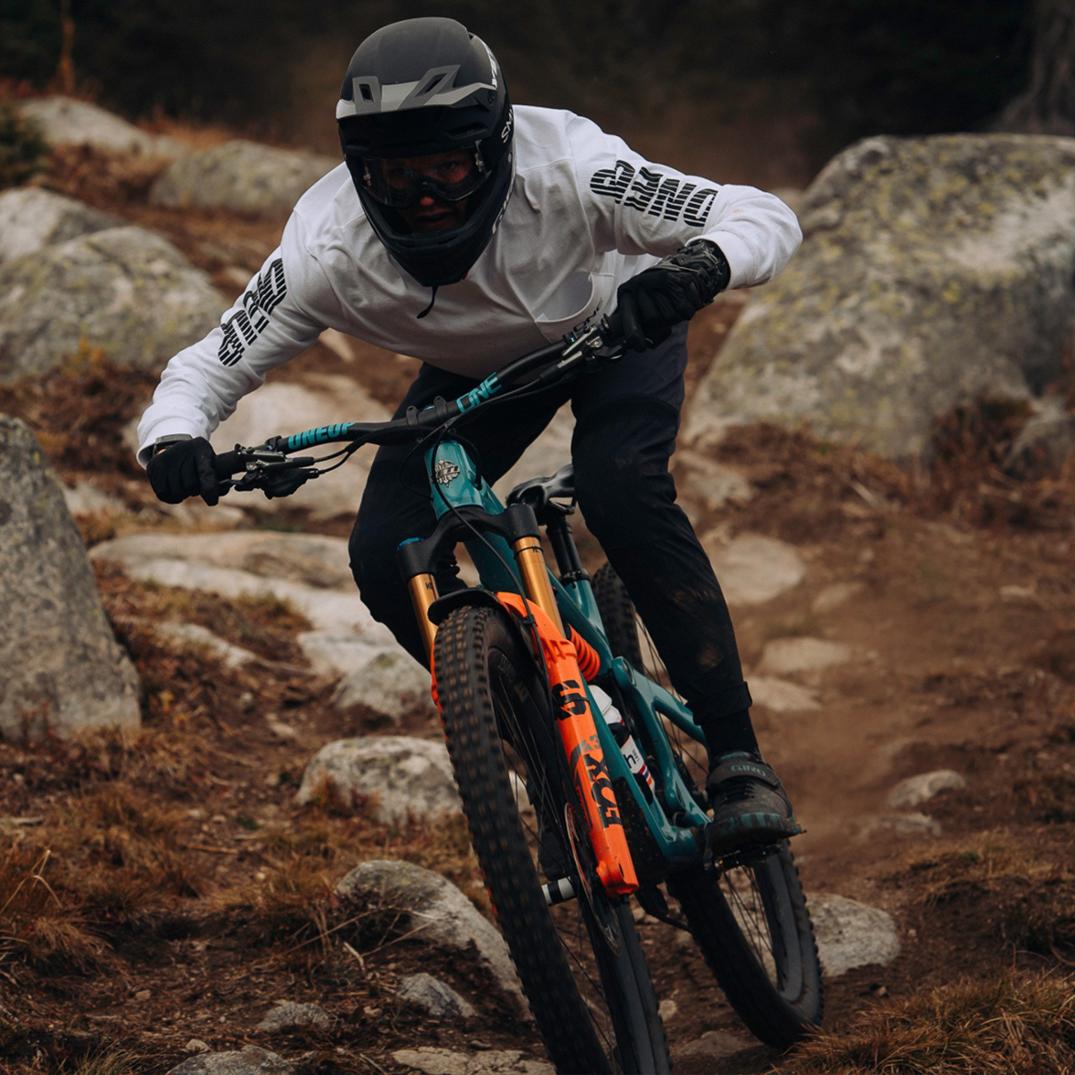 Location Image for Carbon Handlebar