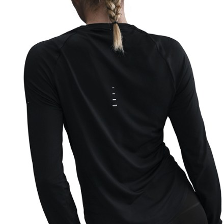 Nike Swift Dri-FIT UV Long-Sleeve Crewneck Top - Women's 5