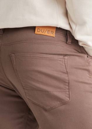 DUER No Sweat Relaxed Fit Tapered Pants - Men's 6