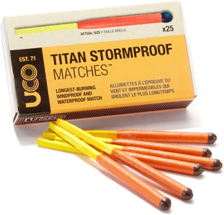 UCO Titan Stormproof Matches 1
