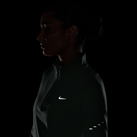 Nike Swift Dri-FIT UV Quarter-Zip Top - Women's 3