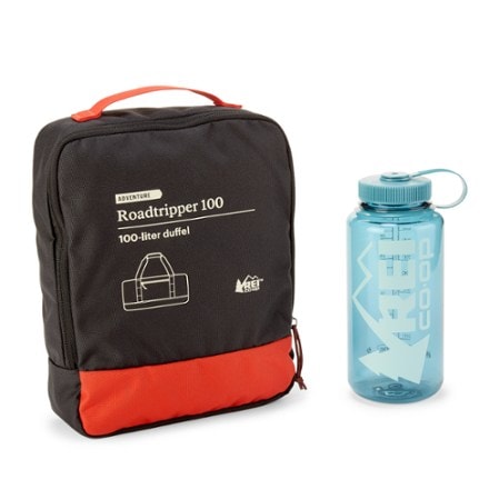 REI Co-op Roadtripper 100 Duffel Stuff sack (32 fl oz. bottle not included)