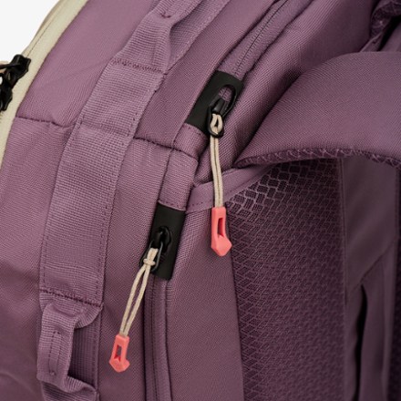 Eagle Creek Tour Lite Travel Pack - 38L 6