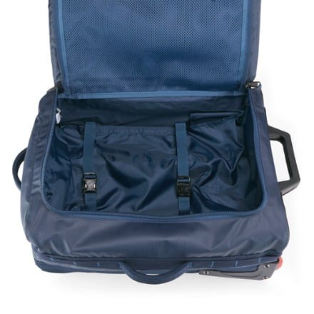 The North Face Base Camp Voyager Roller Bag - 21" Interior