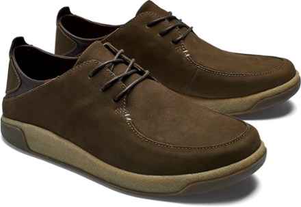 olukai waterproof shoes