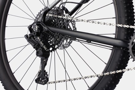 Cannondale Trail 5 Bike 4