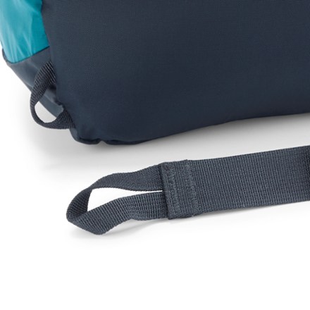 REI Co-op Flash 18 Pack 10