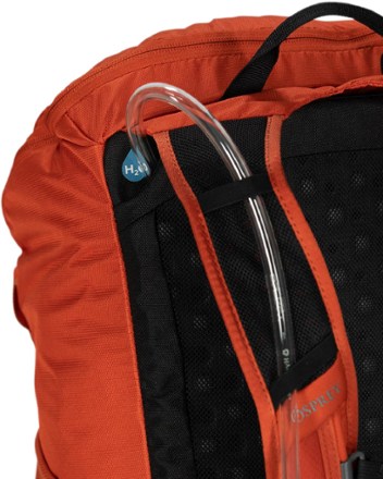 Osprey Skarab 18 Hydration Pack - Men's 9
