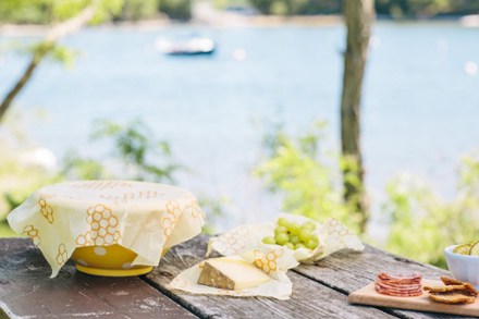 Bee's Wrap Honeycomb Print Wraps - Set of 3 6