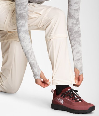 The North Face Bridgeway Zip-Off Pants - Women's 6