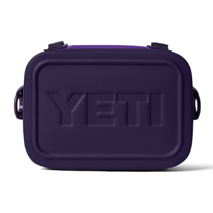 YETI Hopper Flip 8 Soft Cooler 5