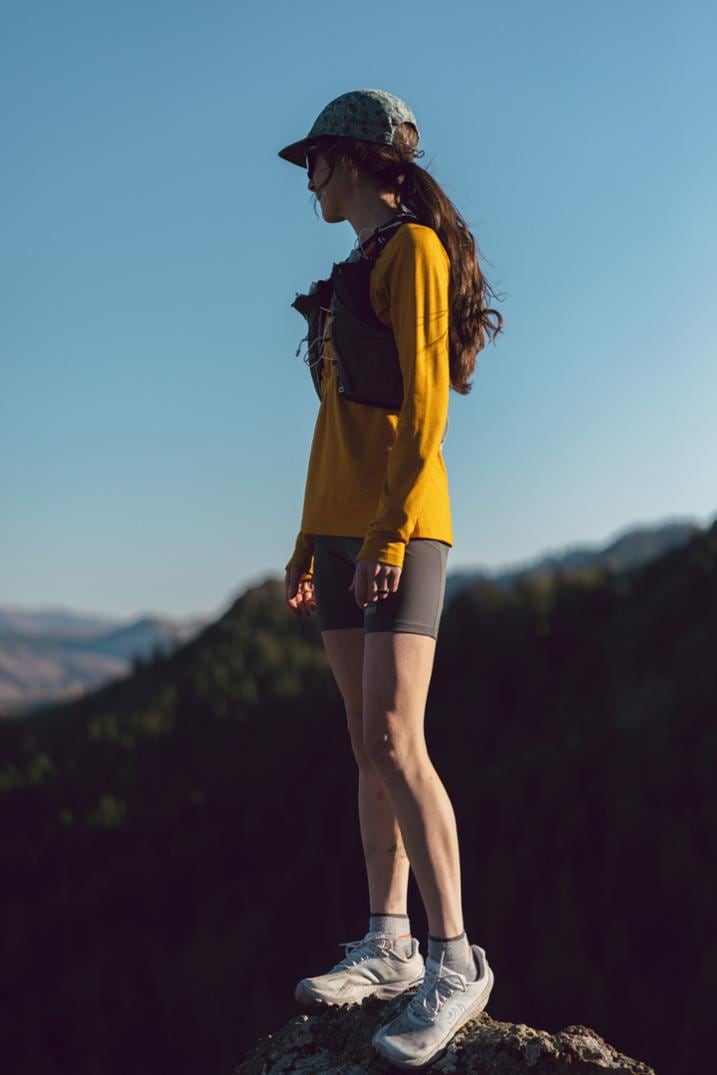 Location Image for Midweight Long-Sleeve Base Layer Top - Women's