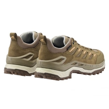 Lowa Innovo GTX Lo Hiking Shoes - Women's 3