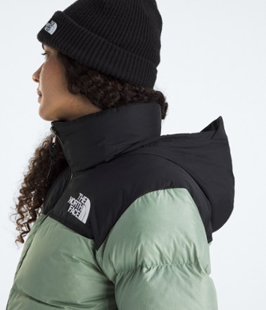 The North Face 1996 Recycled Retro Nuptse Down Jacket - Women's 6