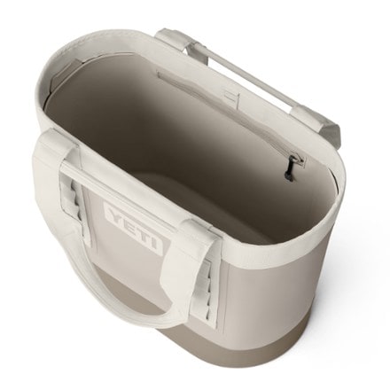 YETI Camino 35 Carryall 3