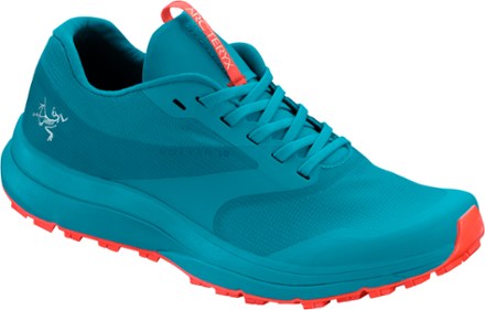 womens gtx running shoes