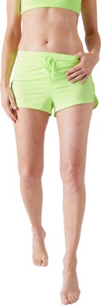 Athleta Surge 2" Swim Shorts - Women's 0