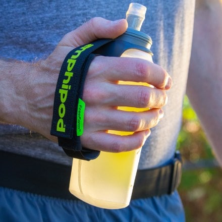 Amphipod Soft-Tech Minimalist Soft Flask Handheld Water Bottle - 20 fl. oz. 2