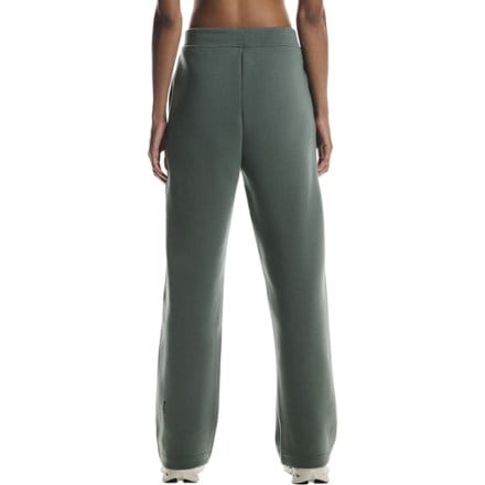On Focus Tech Sweatpants - Women's 2