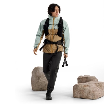 Arc'teryx Beta Jacket - Men's 3