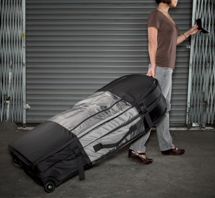 In-use (Black/Gunmetal)