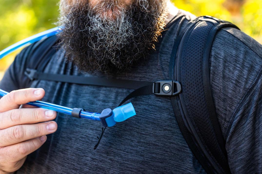 Location Image for Nano 22 H2O Hydration Pack - Closeout - Plus Size