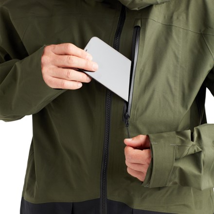 DAKINE Stoker GORE-TEX 3L Jacket - Men's 5