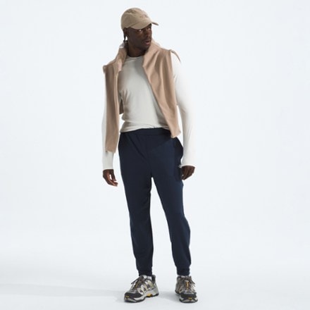 The North Face Performance Fleece Sweatpants - Men's 2