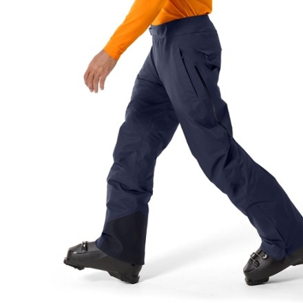 Arc'teryx Fissile Insulated Snow Pants - Men's 4