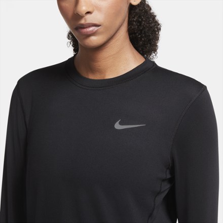 Nike Element Long-Sleeve Crew Running Top - Women's 3