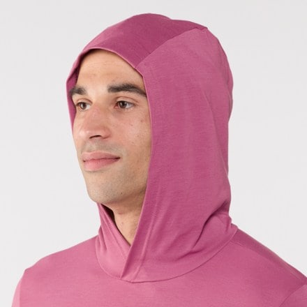 The North Face Adventure Sun Hoodie - Men's 5