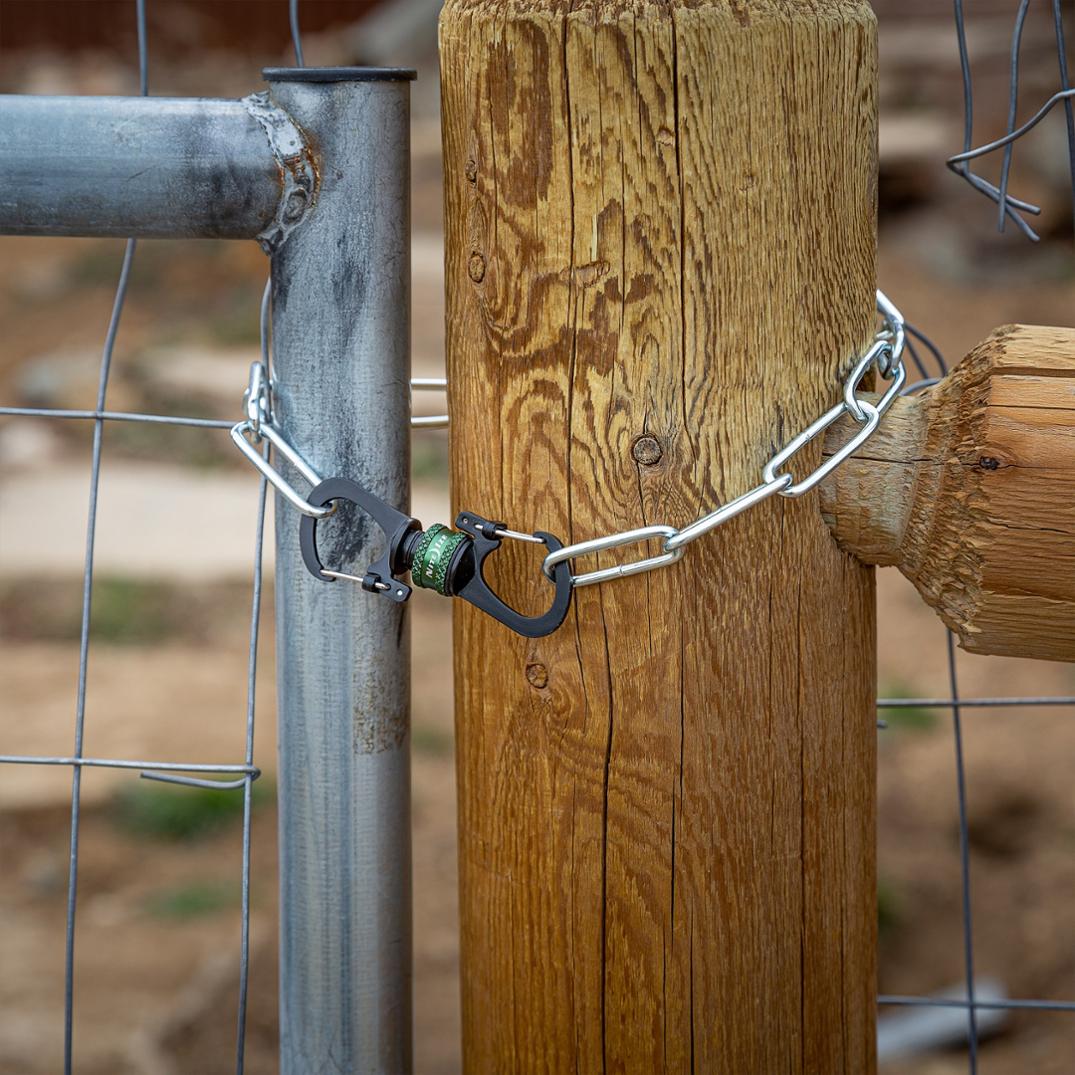 Location Image for SlideLock 360 Magnetic Locking Dual Carabiner