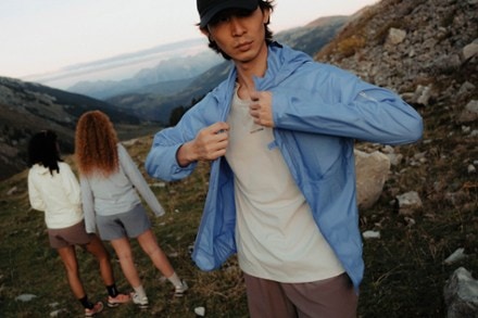 Location Image for Bonatti Cross Wind Jacket - Men's