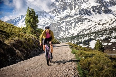 Garmin Edge 1060 Bike Computer 8