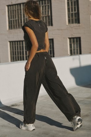 Location Image for Hot Shot Crossover Set - Women's