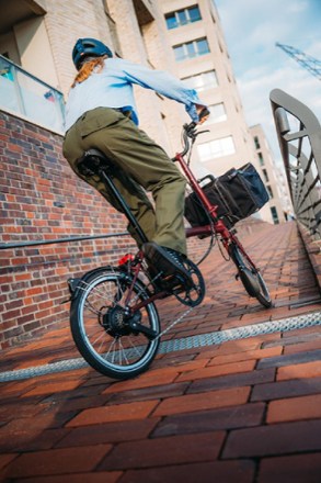 Location Image for C Line Electric 4-Speed Mid Handlebar Bike with Rack