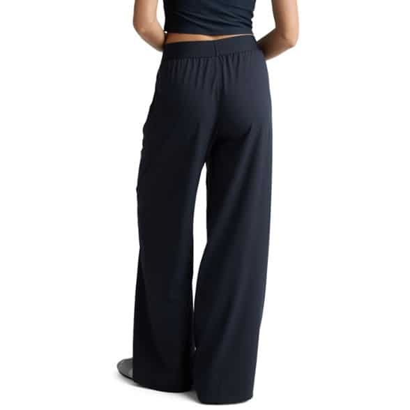 On Body Image of color Nocturnal Navy