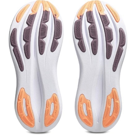 ASICS GEL-Nimbus 28 Road-Running Shoes - Women's 4
