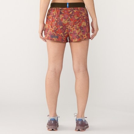 Janji AFO Middle 3" Shorts - Women's 2