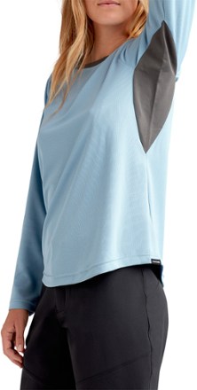 DAKINE Thrillium Long-Sleeve Bike Jersey - Women's 4